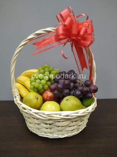 Корзина с фруктами M